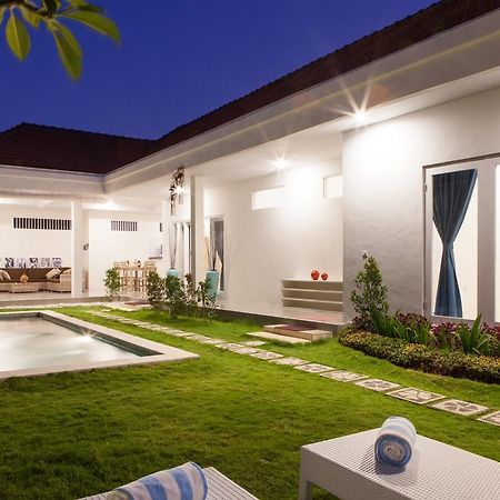 Villa Casablanco Seminyak Exterior foto